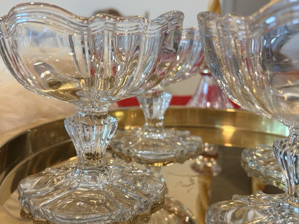 Set Of 4 Antique Glass Dessert Compotes Pedestal Scallop Rimmed Clear Glass
